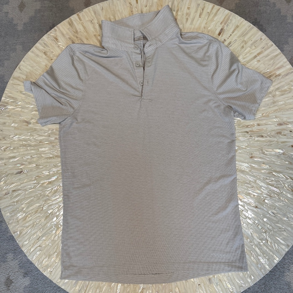 Lululemon Evolution Short Sleeve Polo - Size M